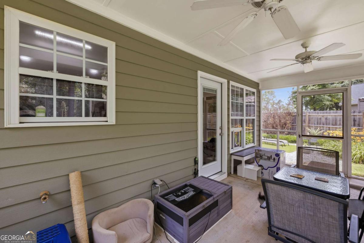 284 Poplar Creek Road Stephens GA 30667