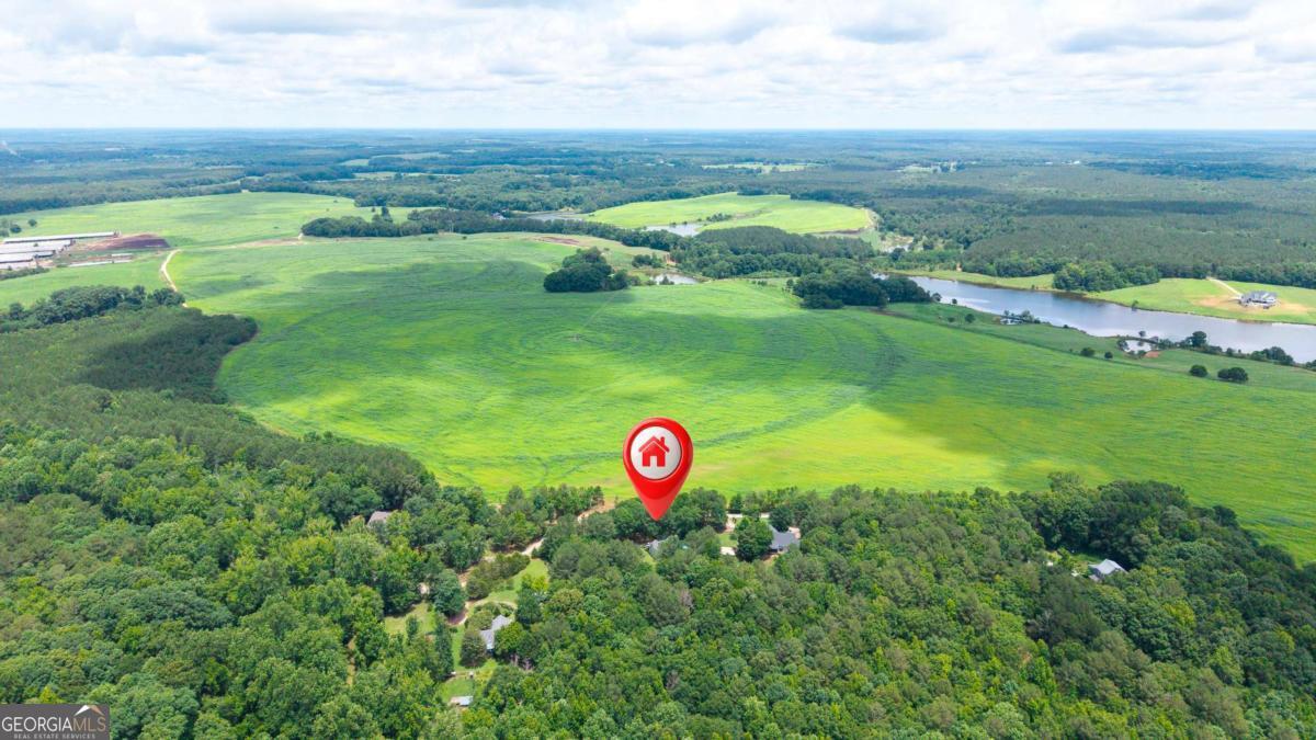 284 Poplar Creek Road Stephens GA 30667