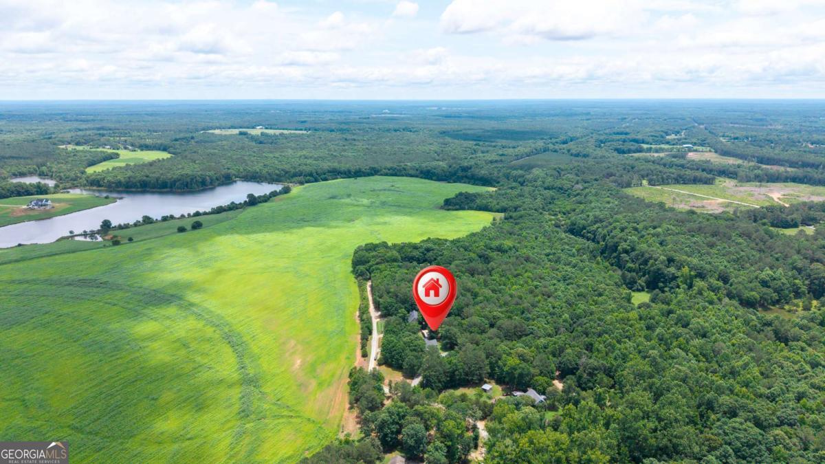 284 Poplar Creek Road Stephens GA 30667