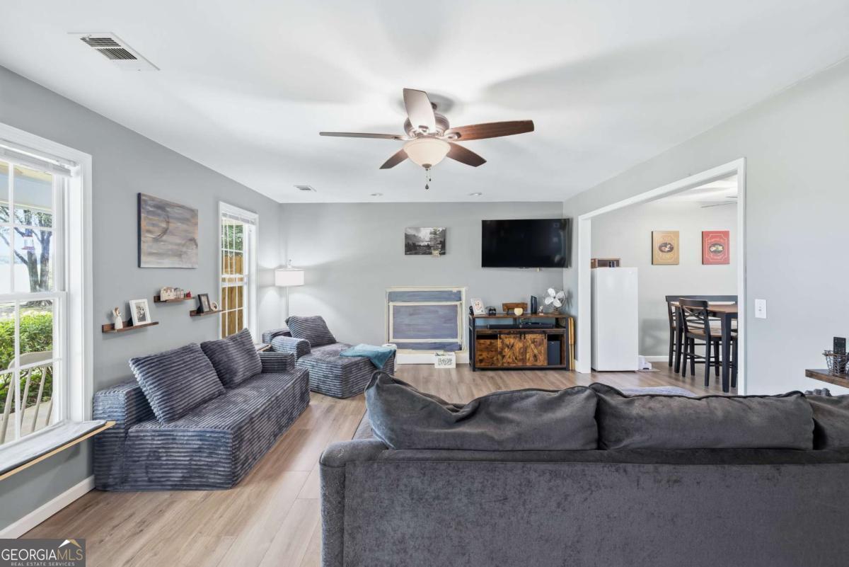 284 Poplar Creek Road Stephens GA 30667