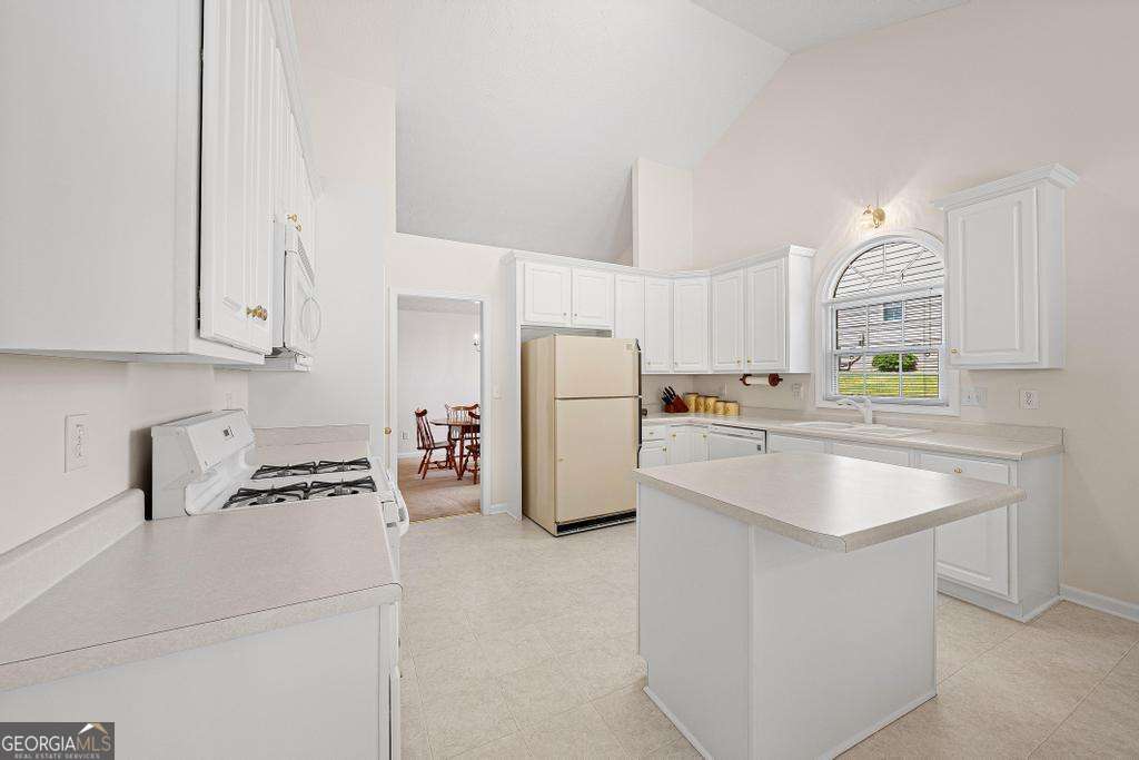 953 Natural Brook Trail Lawrenceville GA 30045