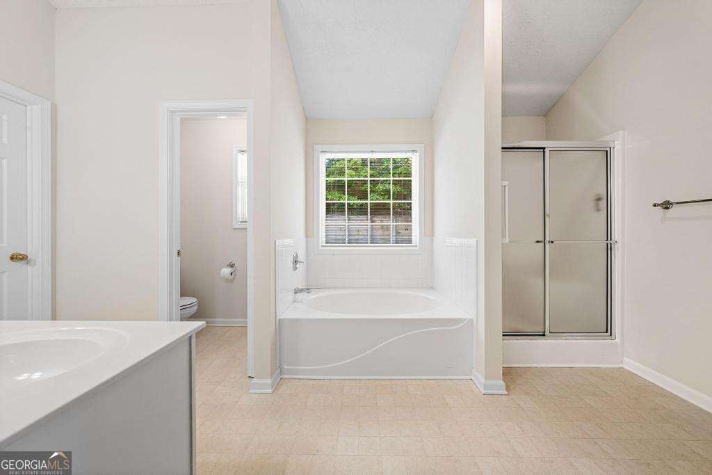 953 Natural Brook Trail Lawrenceville GA 30045