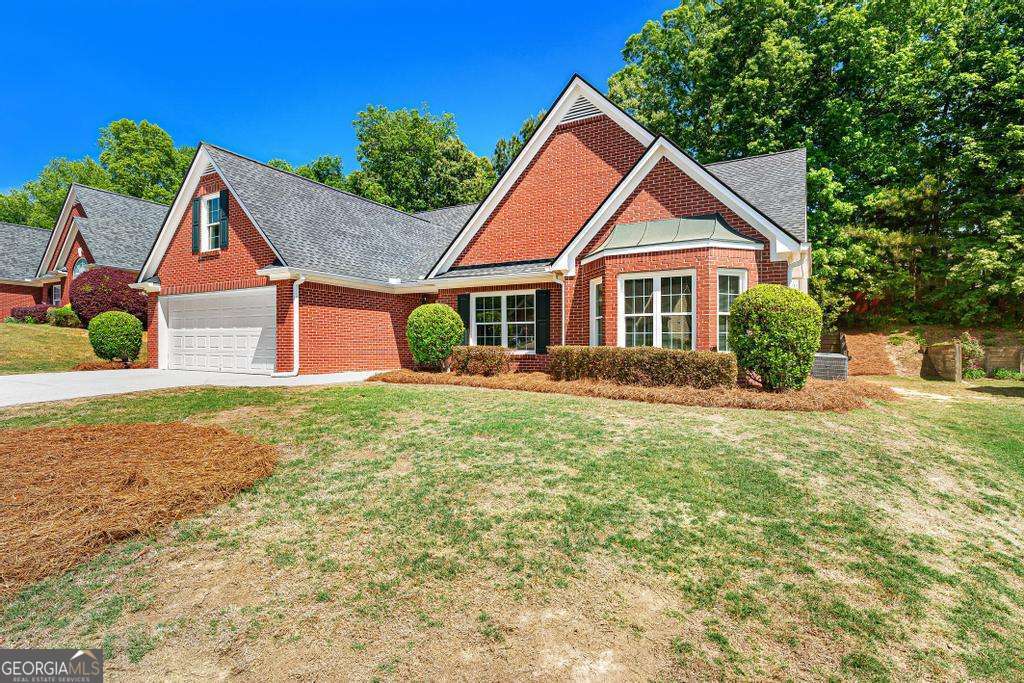 953 Natural Brook Trail Lawrenceville GA 30045