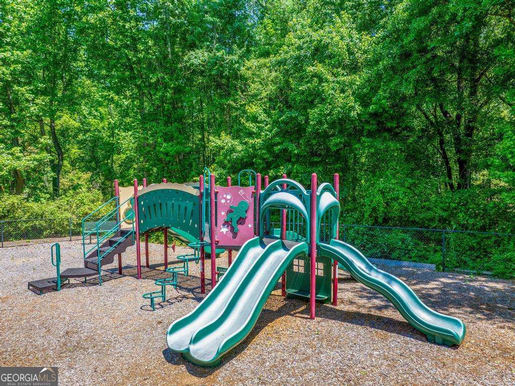 953 Natural Brook Trail Lawrenceville GA 30045