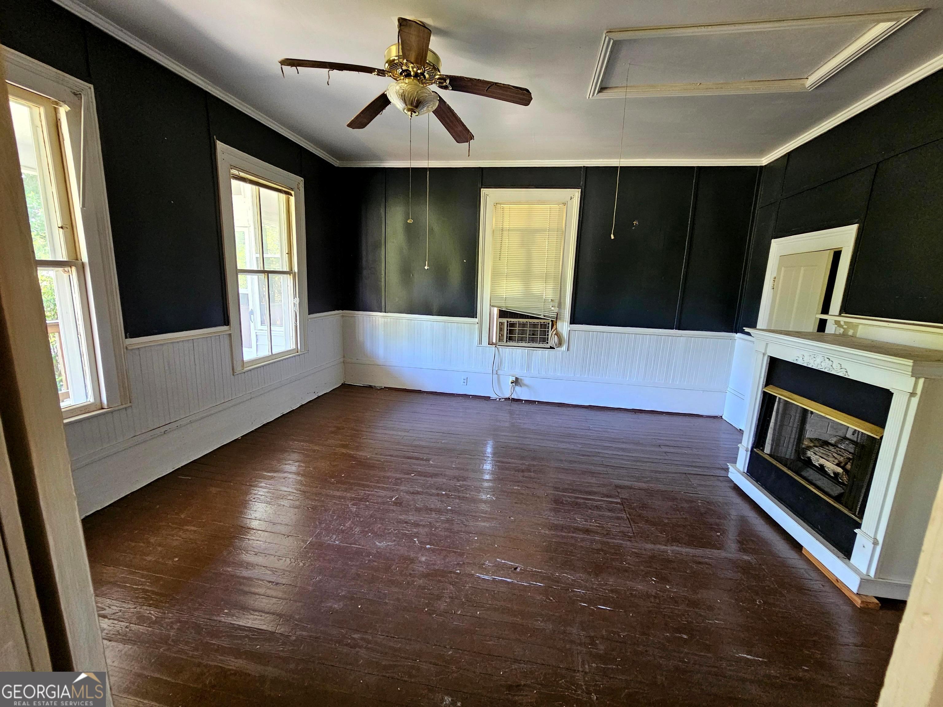 170 S Brown Street Tennille GA 31089
