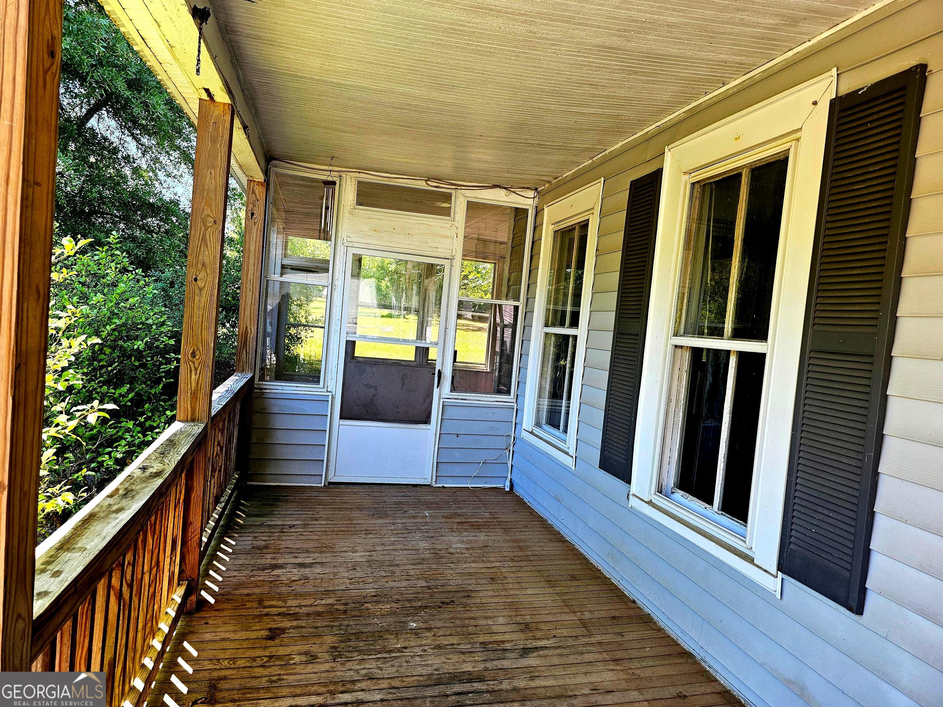 170 S Brown Street Tennille GA 31089