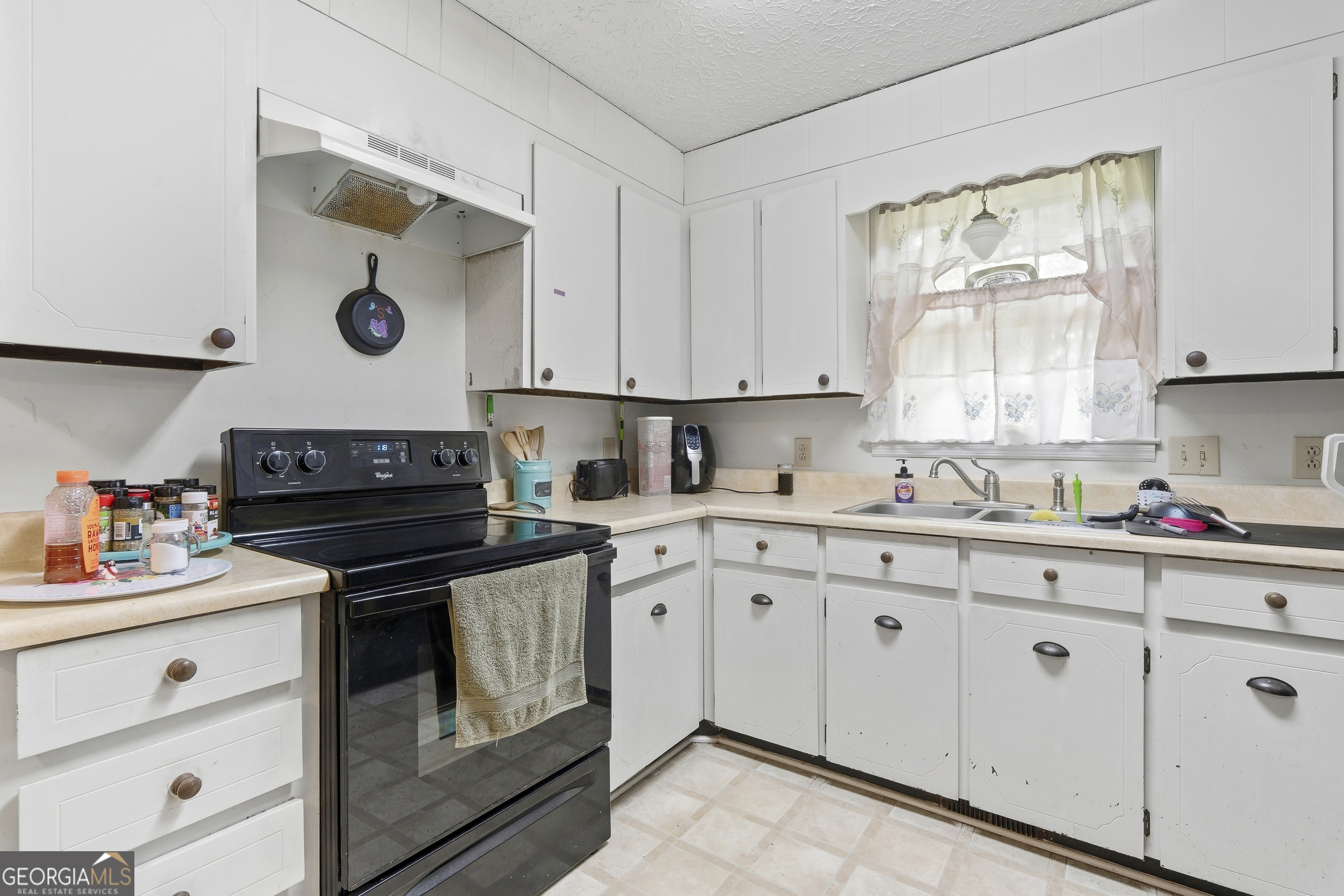 206 Brookwood Drive Gray GA 31032