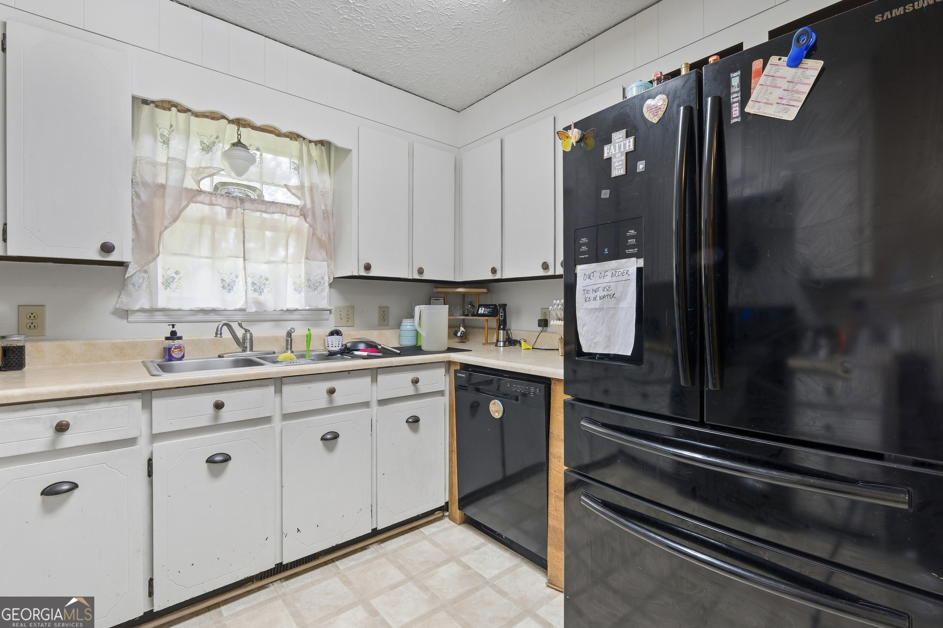 206 Brookwood Drive Gray GA 31032