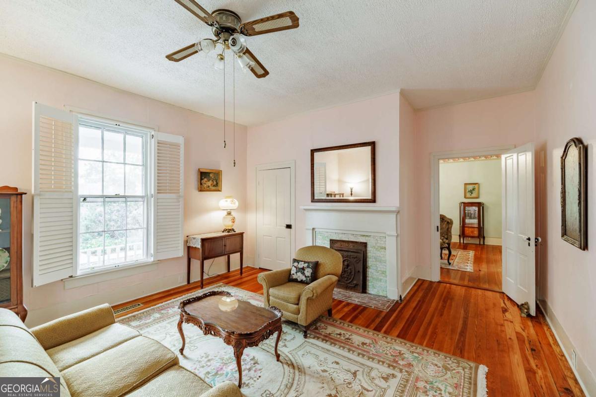 174 Cherry Street Commerce GA 30529