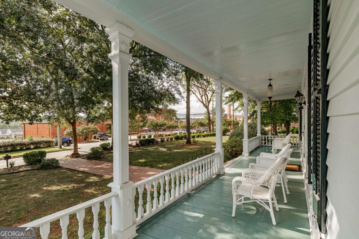 174 Cherry Street Commerce GA 30529