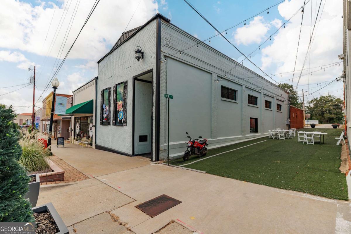 174 Cherry Street Commerce GA 30529