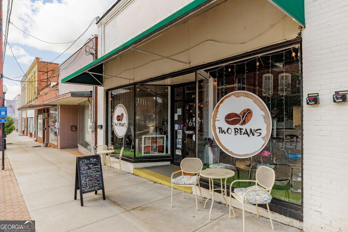 174 Cherry Street Commerce GA 30529