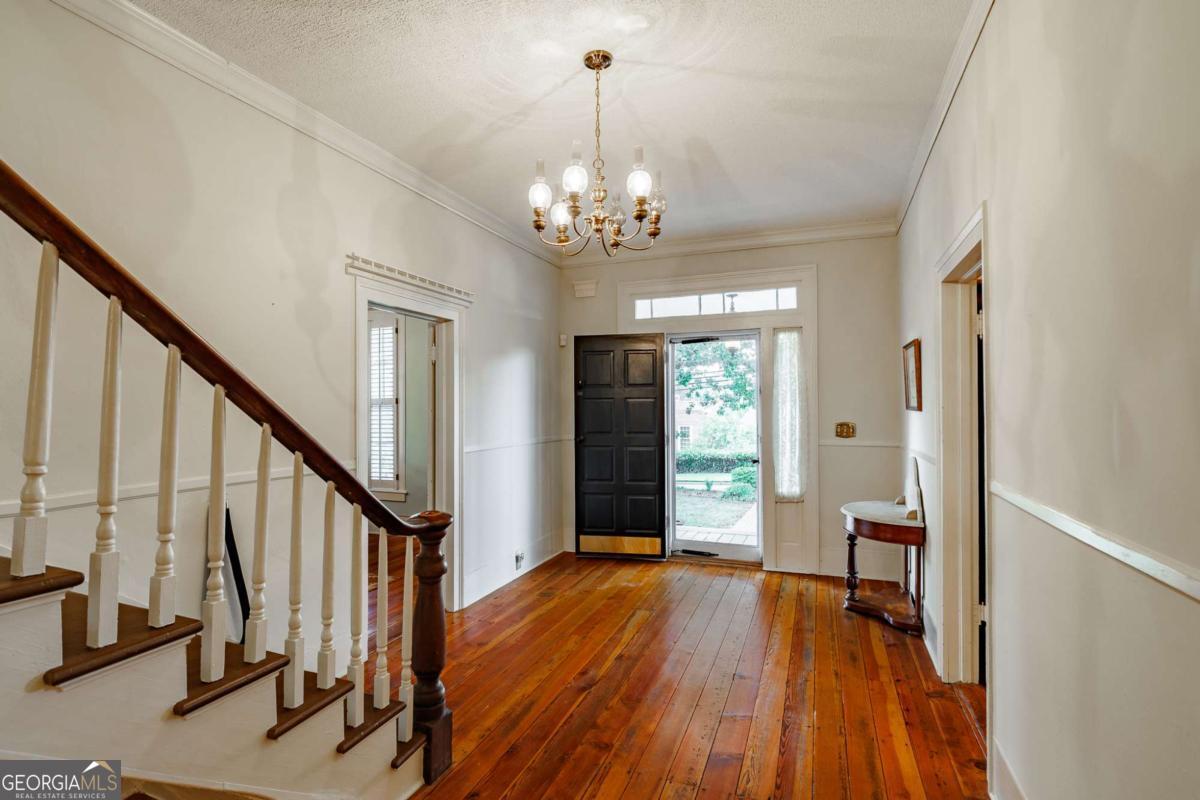 174 Cherry Street Commerce GA 30529