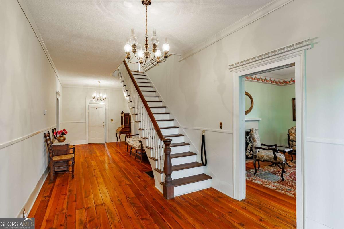 174 Cherry Street Commerce GA 30529