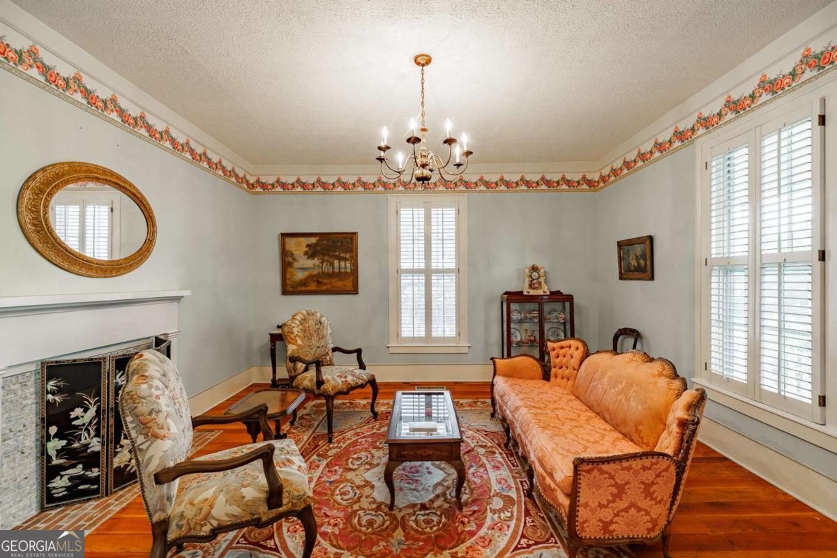 174 Cherry Street Commerce GA 30529