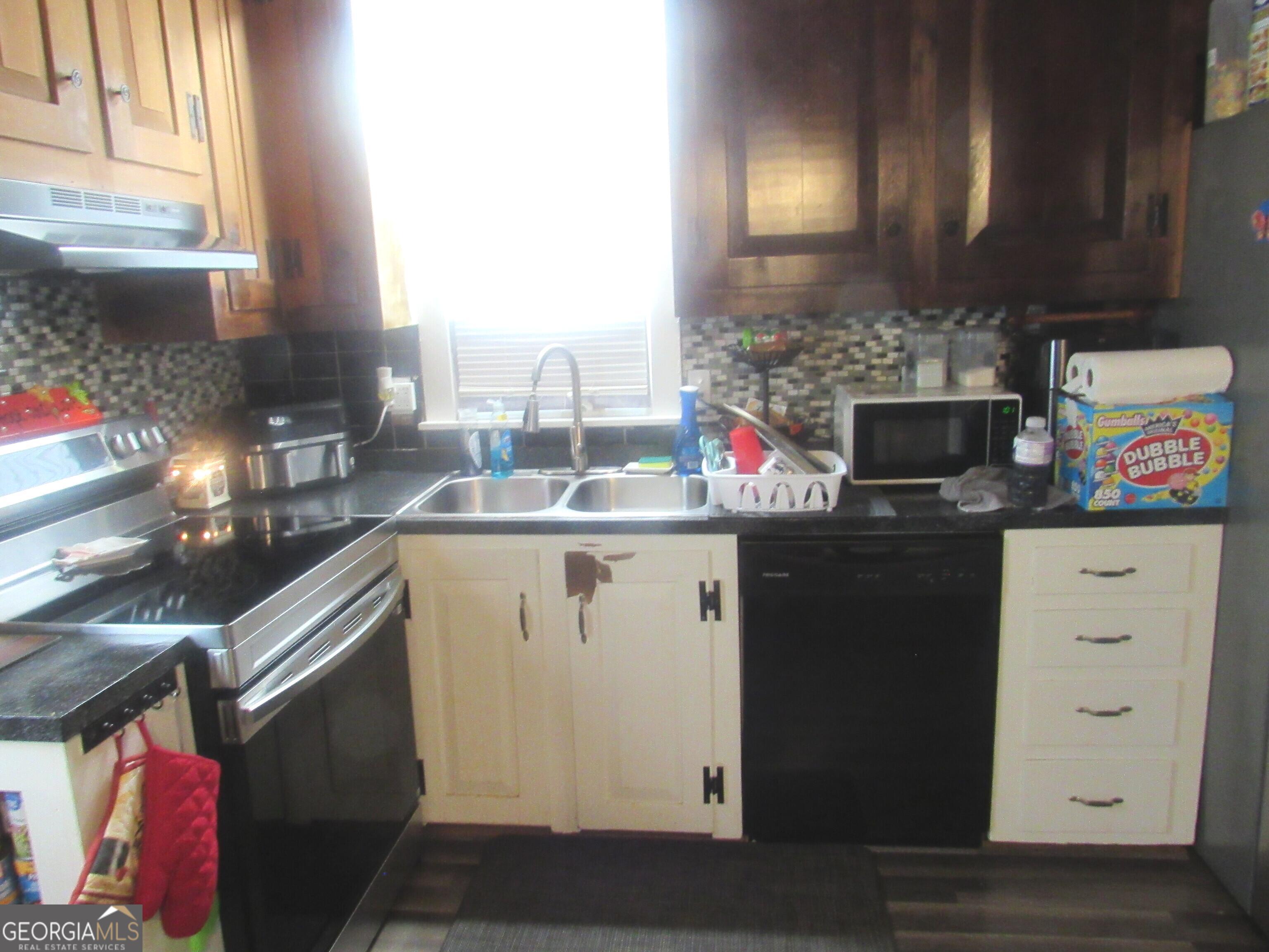 433 Ga Highway 26 E Cochran GA 31014