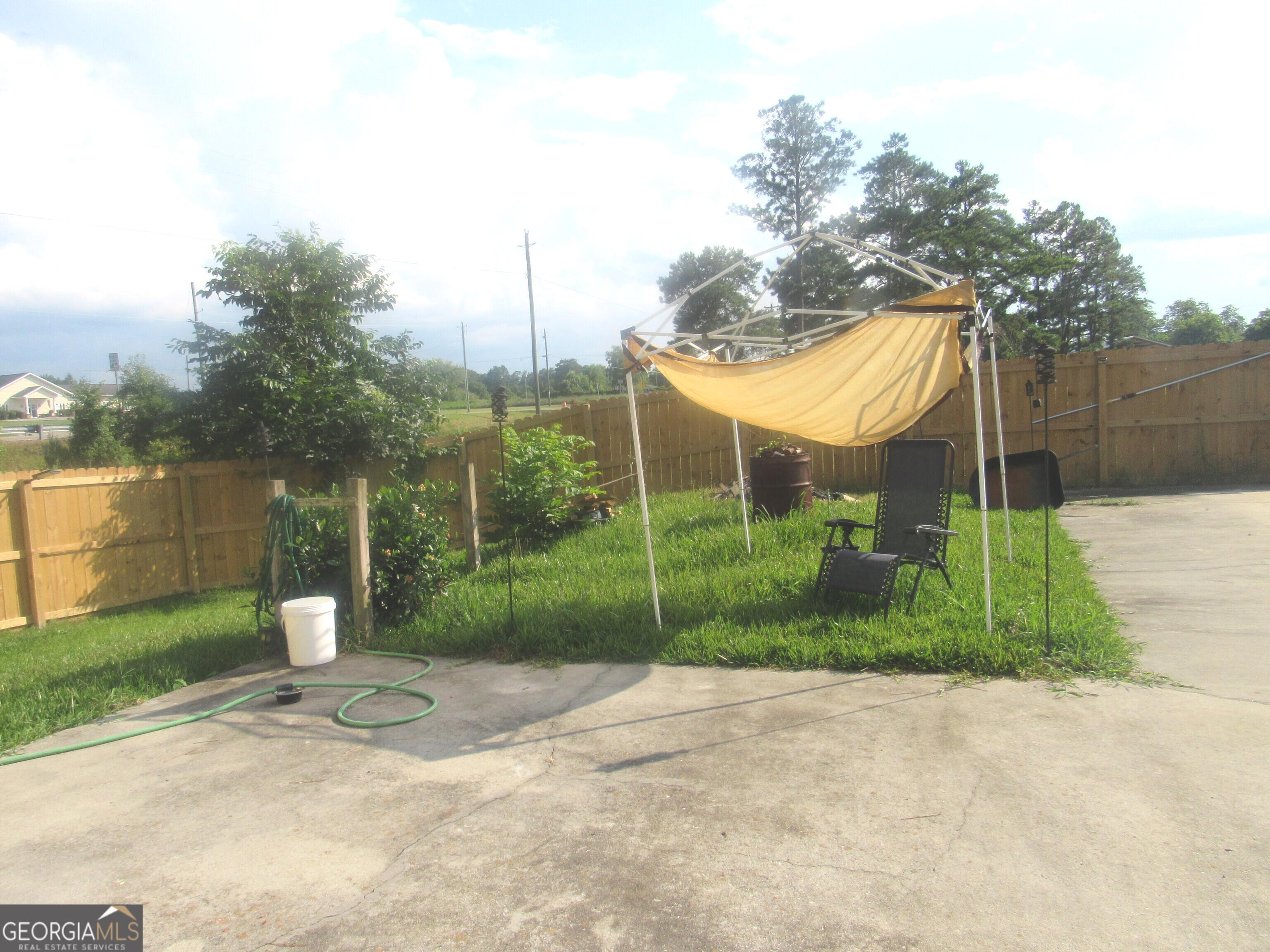 433 Ga Highway 26 E Cochran GA 31014