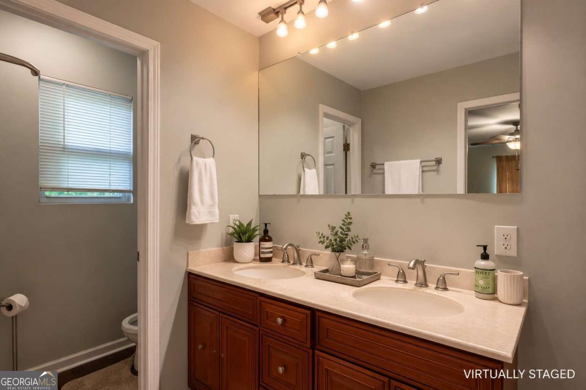 4477 Pine Hill Terrace NE Marietta GA 30066