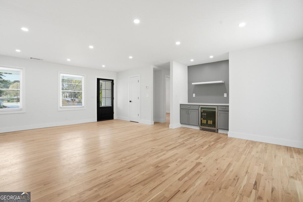 5542 Joeclay Drive Stone Mountain GA 30088