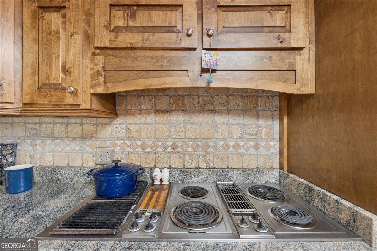 1150 Harris Hollis Lane Rutledge GA 30663