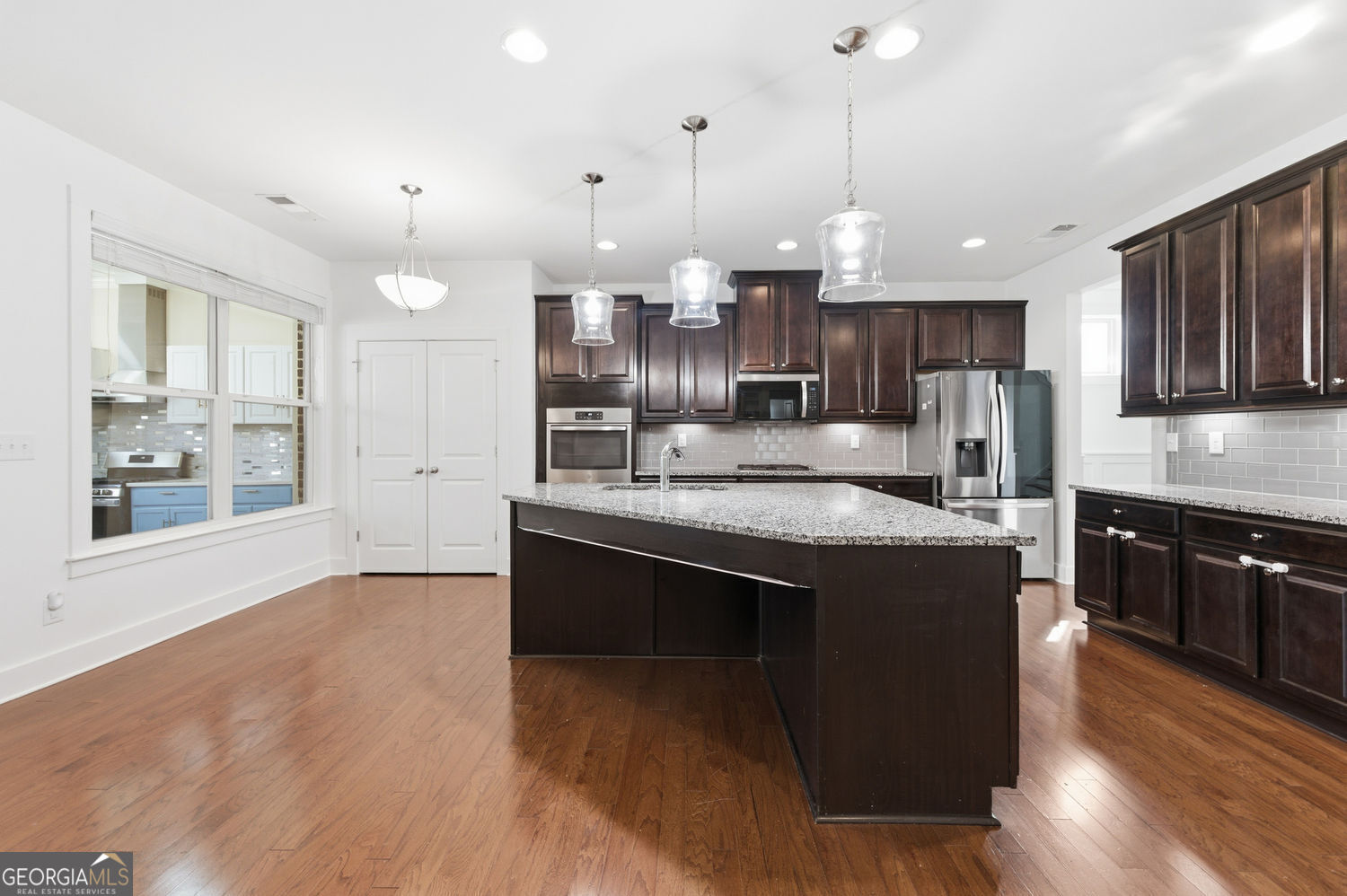 1186 Halletts Peak Place Lawrenceville GA 30044