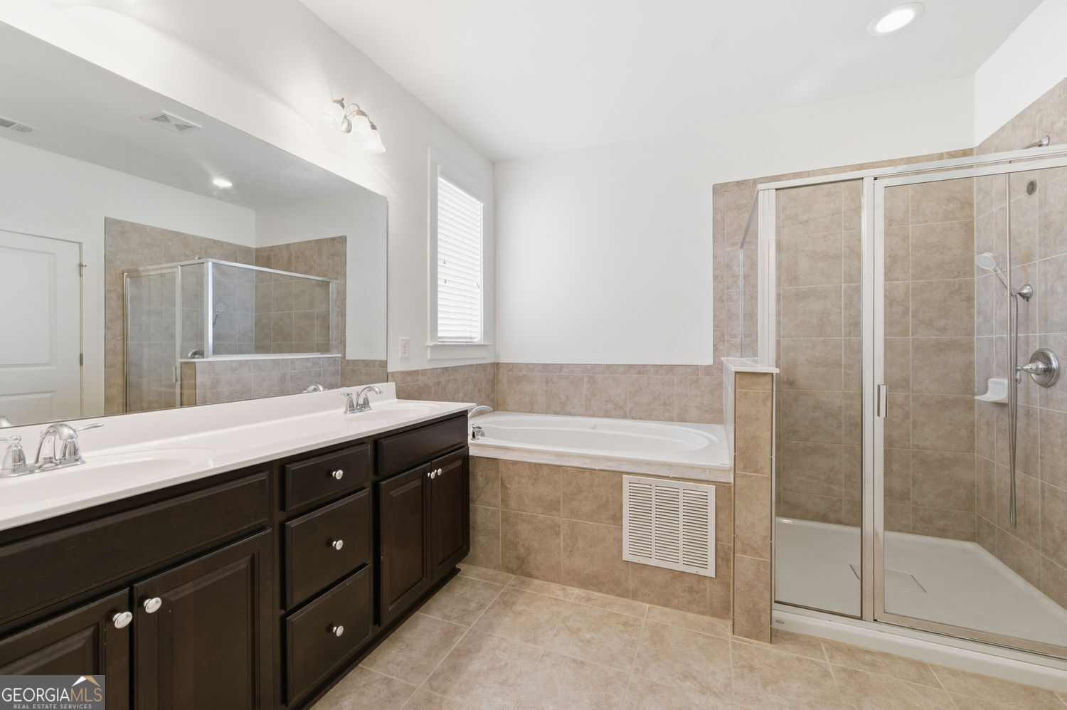 1186 Halletts Peak Place Lawrenceville GA 30044