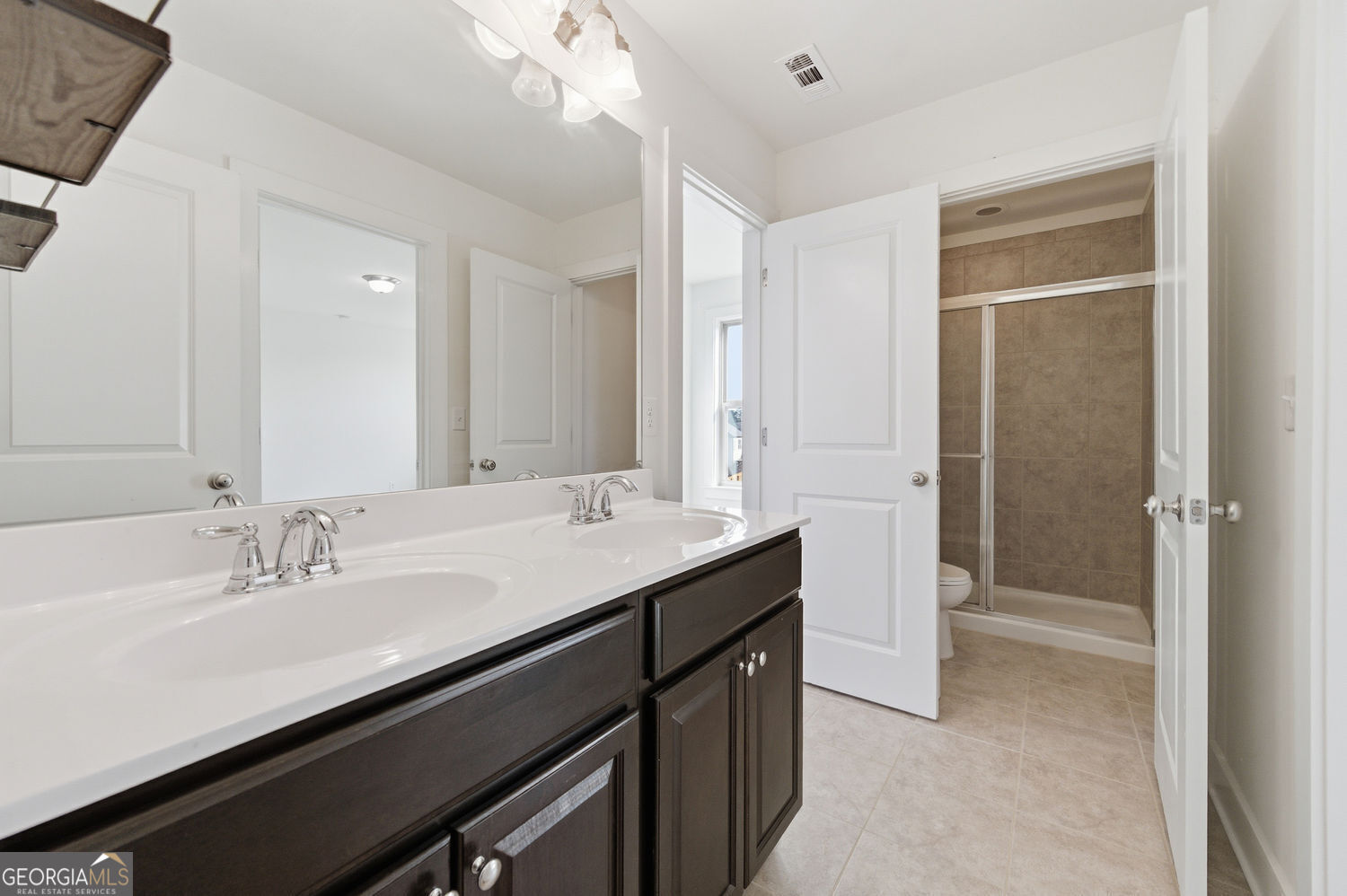 1186 Halletts Peak Place Lawrenceville GA 30044