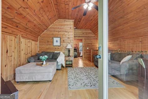 482 High Street Young Harris GA 30582