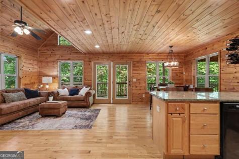 482 High Street Young Harris GA 30582