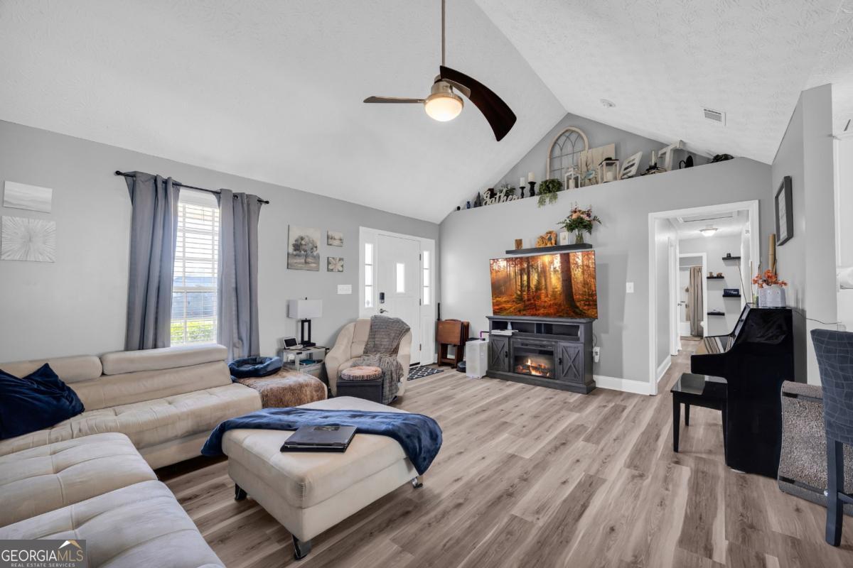 369 Kay Drive Winder GA 30680