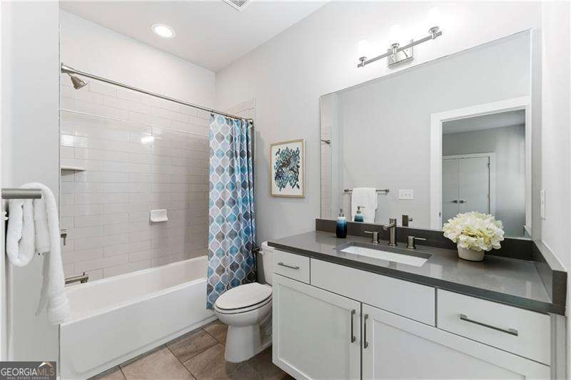 721 Taylor Court Atlanta GA 30324