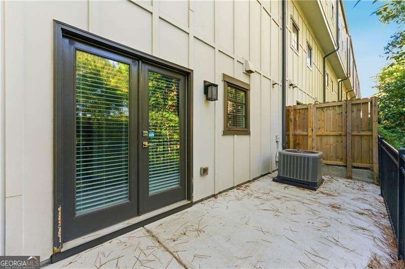 721 Taylor Court Atlanta GA 30324