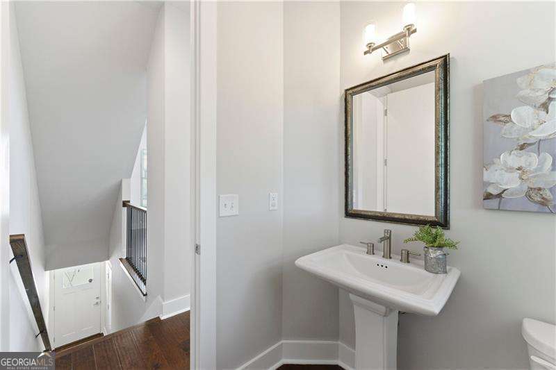 721 Taylor Court Atlanta GA 30324
