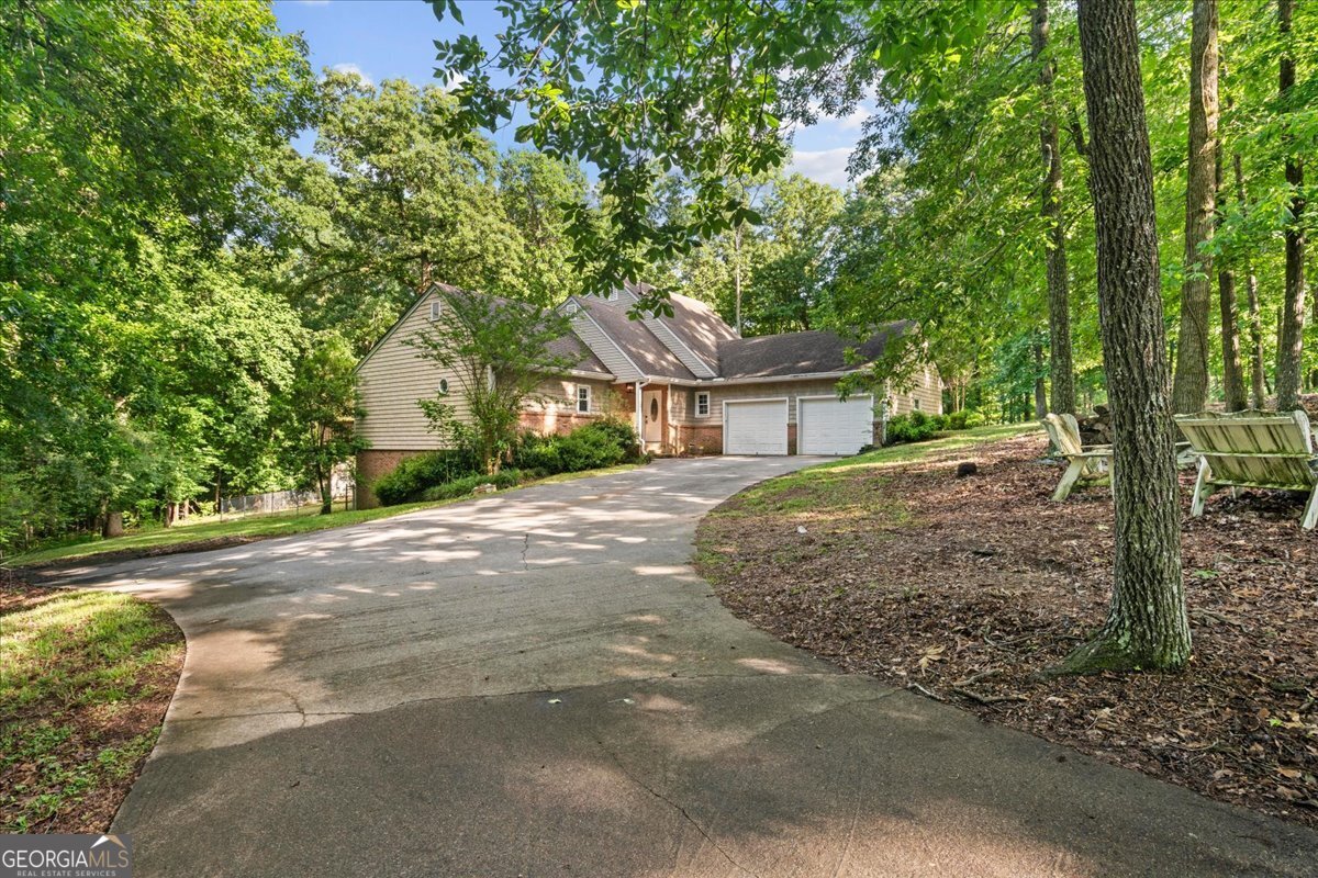 4700 Loftwood Drive Cohutta GA 30710