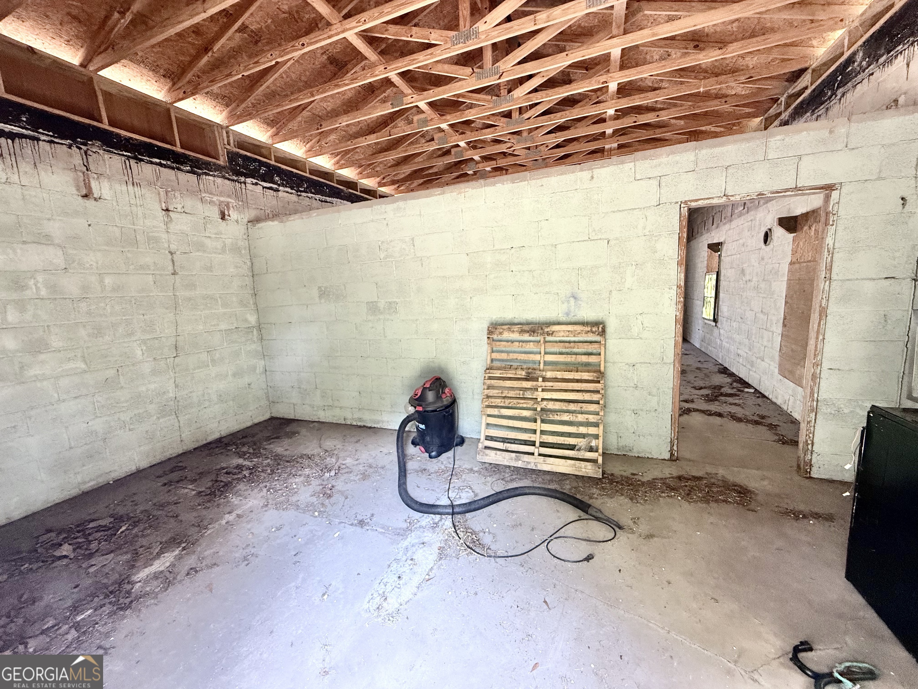6946 Main Street Cobbtown GA 30420