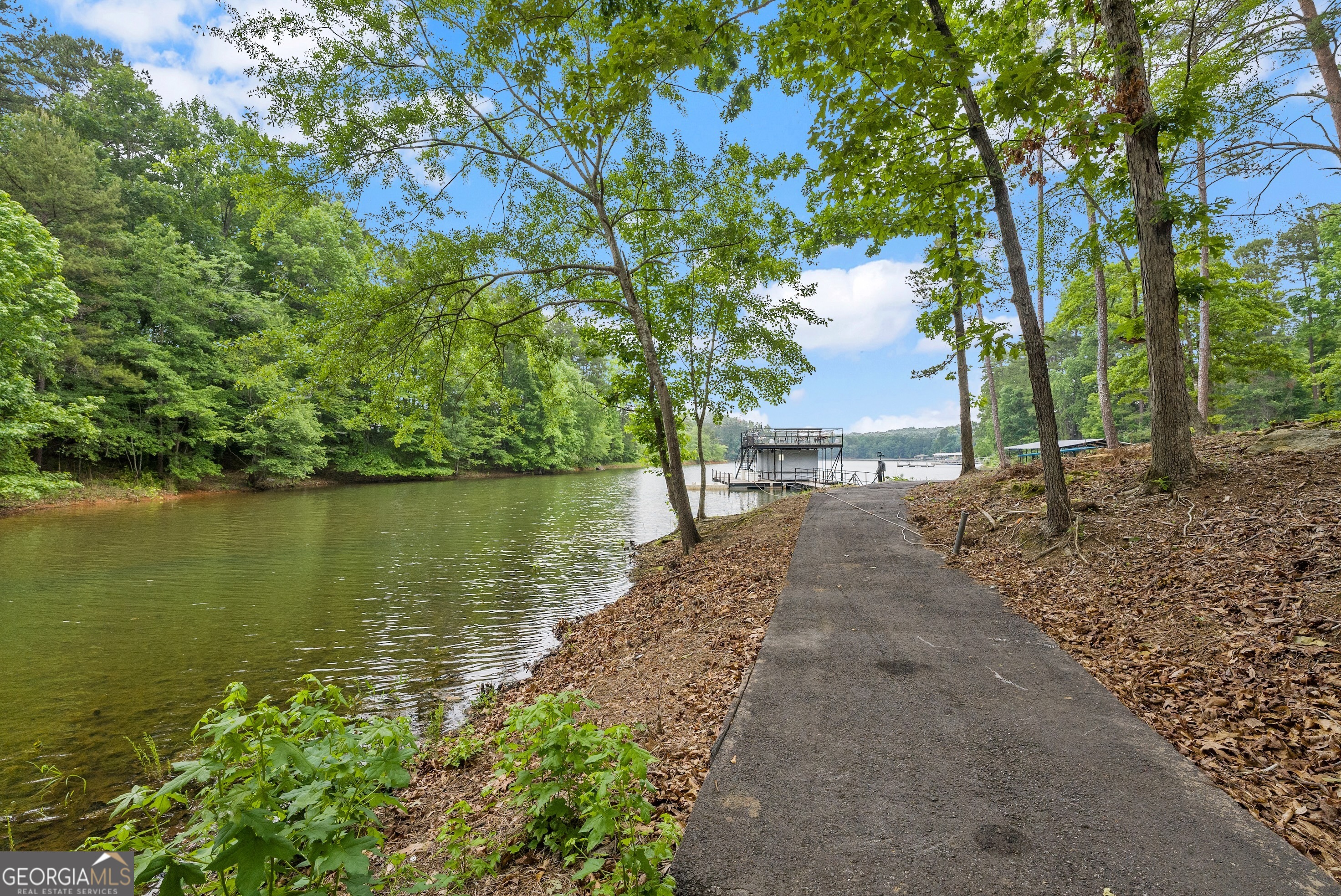 679 Suttles Road Martin GA 30557