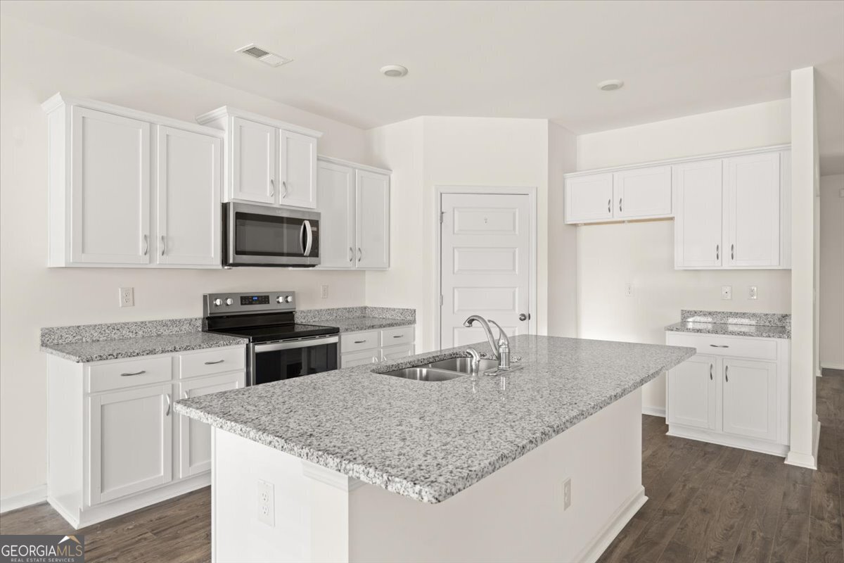 296 Canyon Ferry Way Hoschton GA 30548