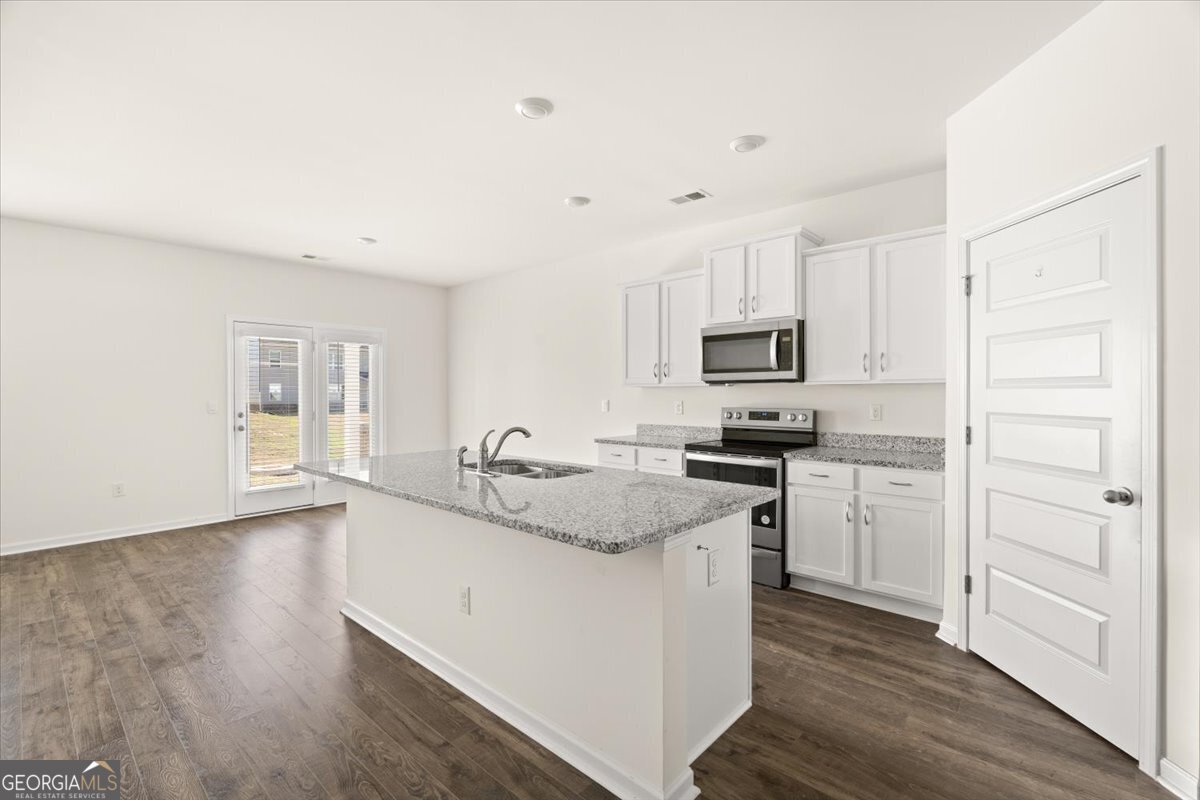 296 Canyon Ferry Way Hoschton GA 30548