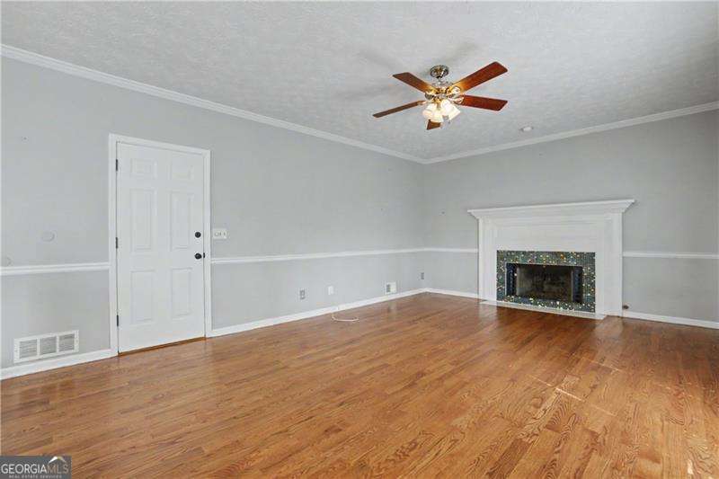 2072 Perrin Drive Lawrenceville GA 30043