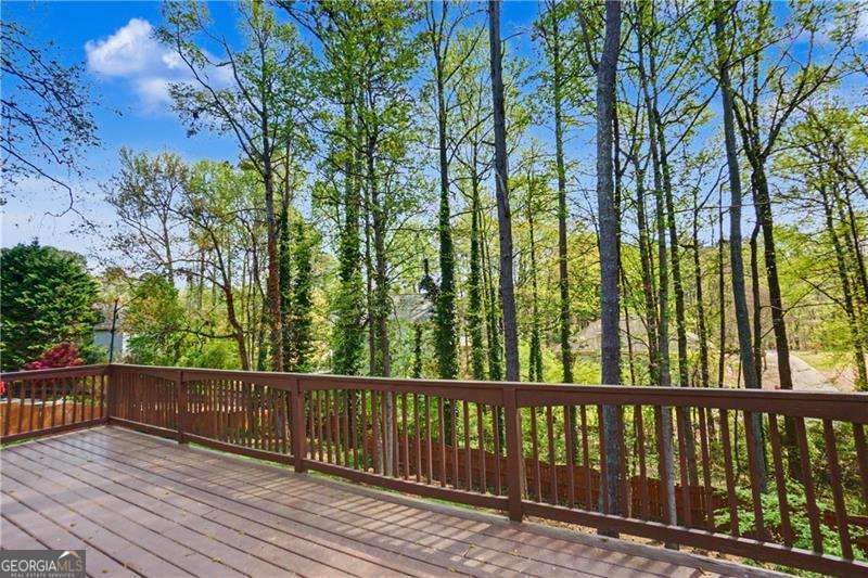 2072 Perrin Drive Lawrenceville GA 30043