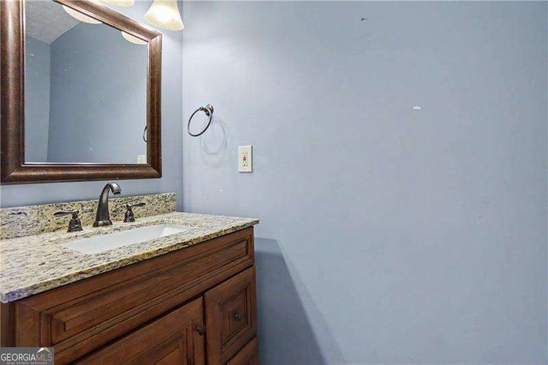 2072 Perrin Drive Lawrenceville GA 30043
