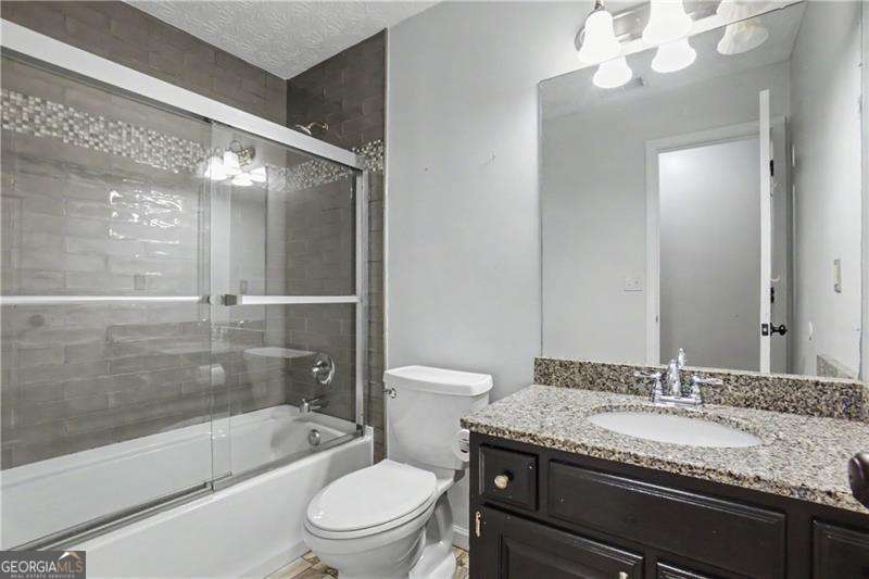 2072 Perrin Drive Lawrenceville GA 30043