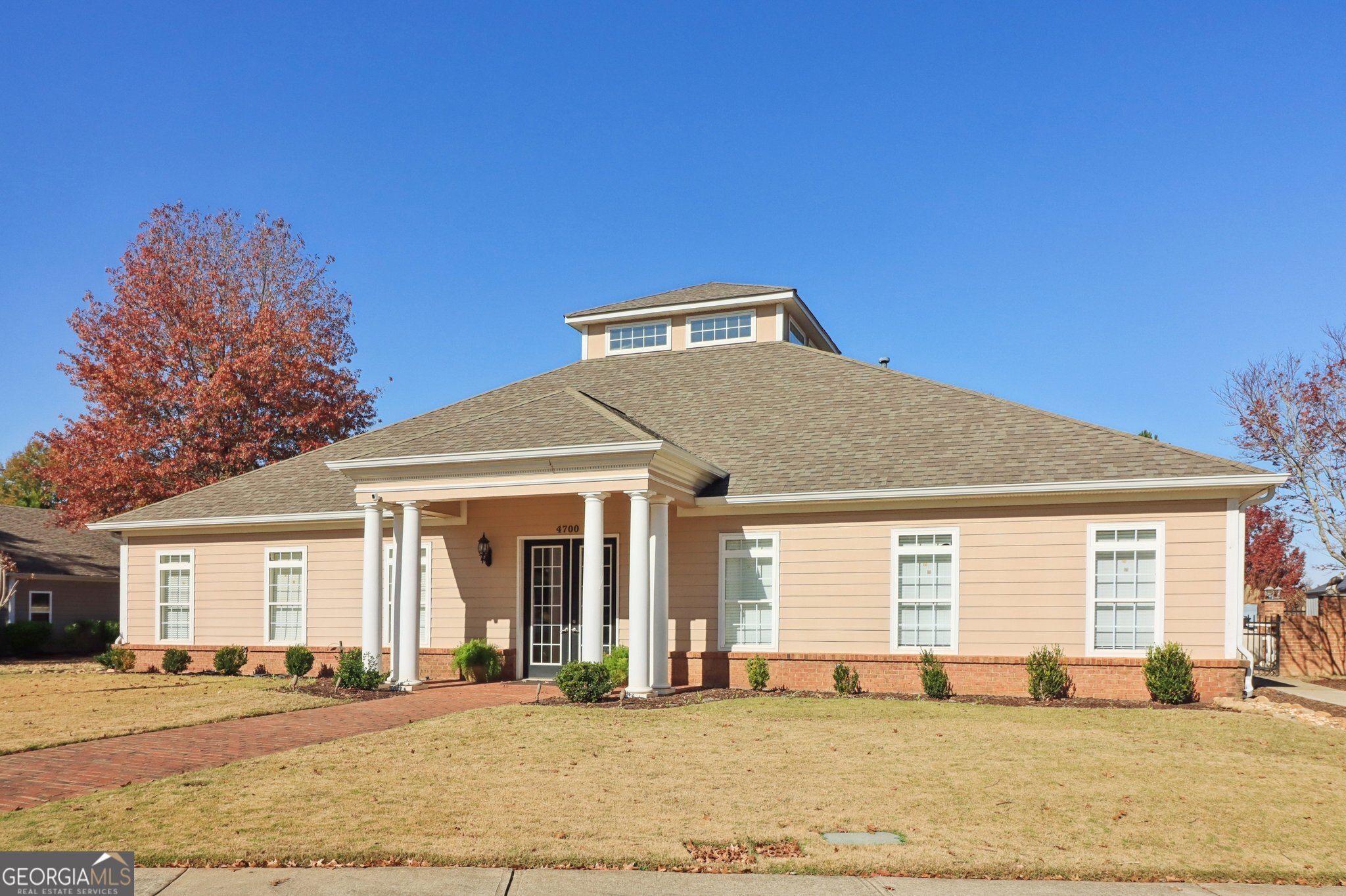 1502 Commonwealth Circle Newnan GA 30263