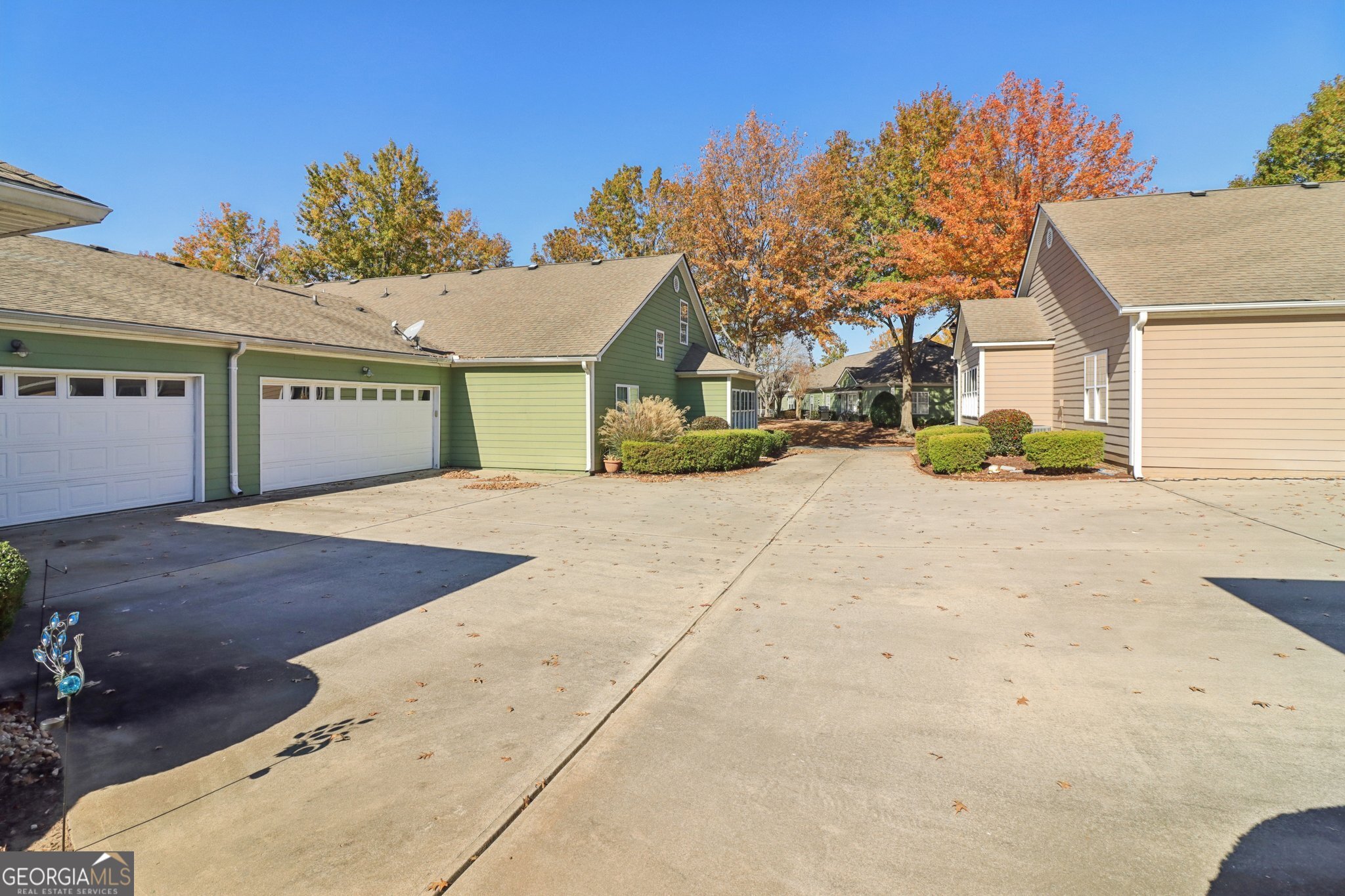 1502 Commonwealth Circle Newnan GA 30263