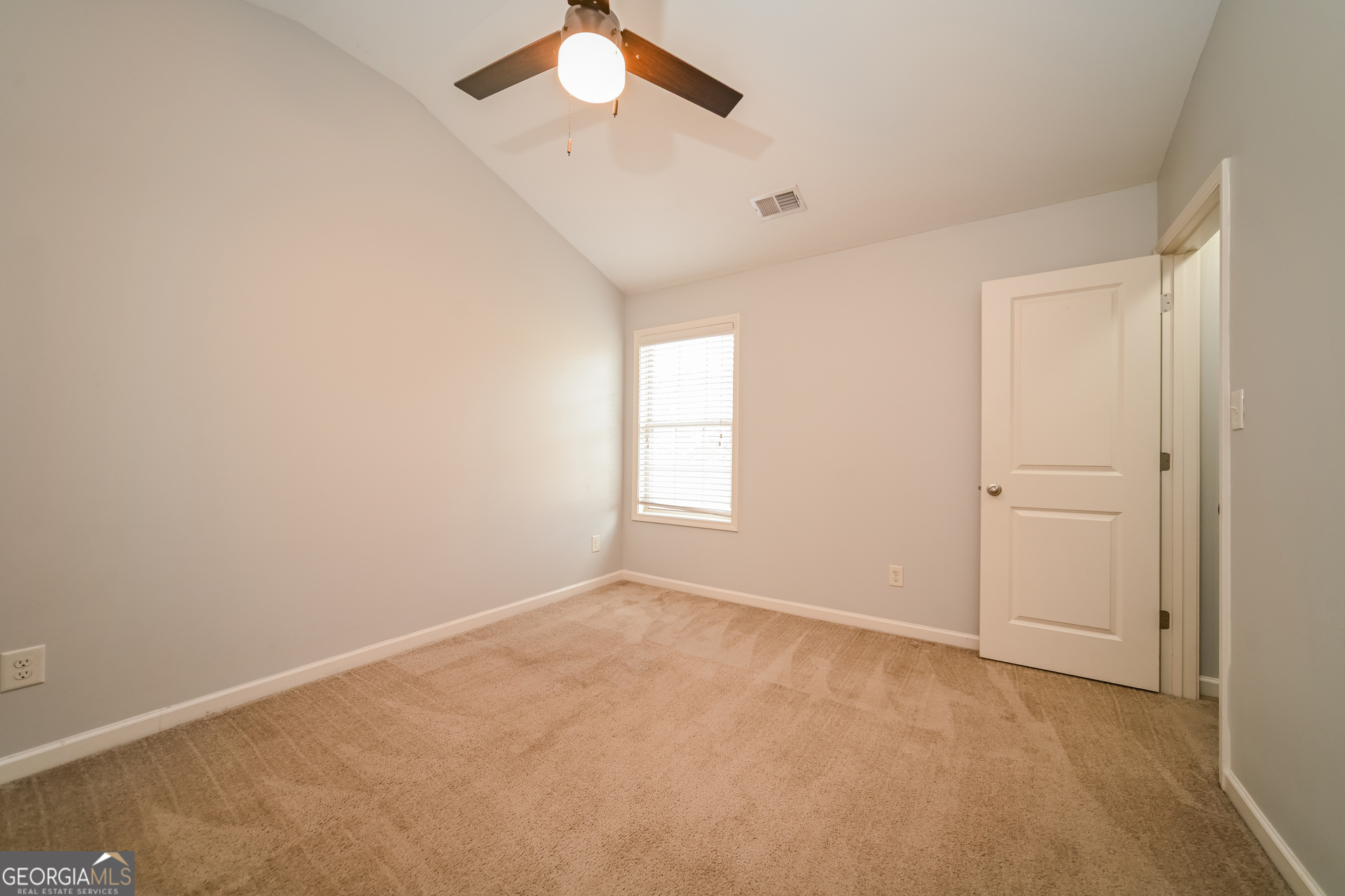 324 Cliffhaven Circle Newnan GA 30263