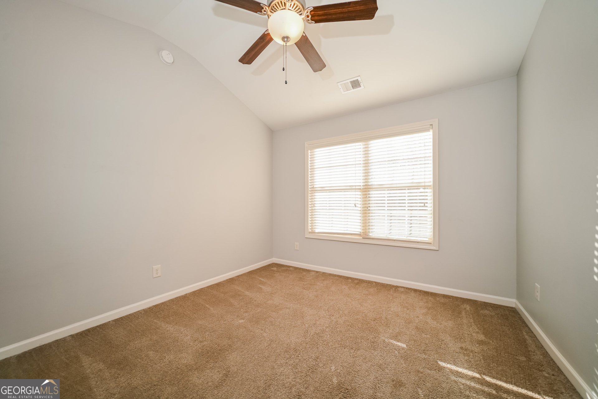 324 Cliffhaven Circle Newnan GA 30263