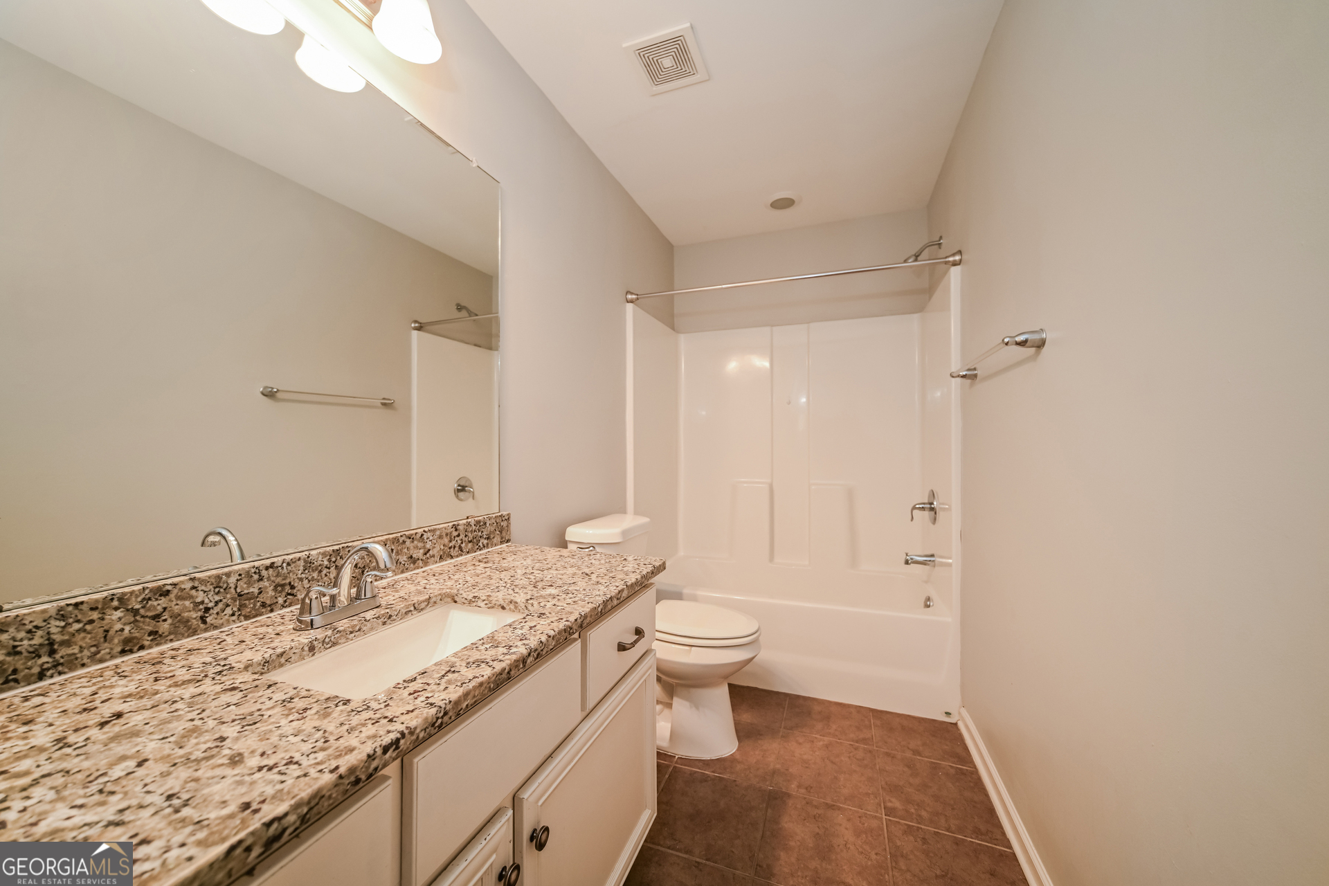 324 Cliffhaven Circle Newnan GA 30263