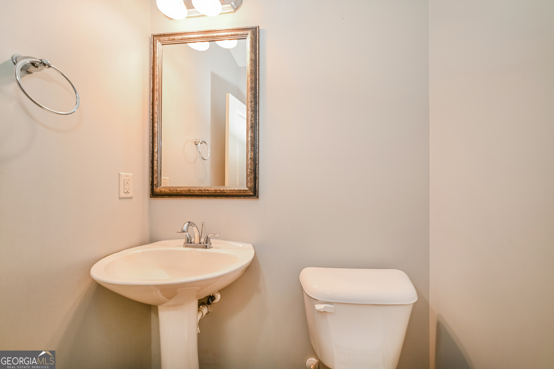 324 Cliffhaven Circle Newnan GA 30263