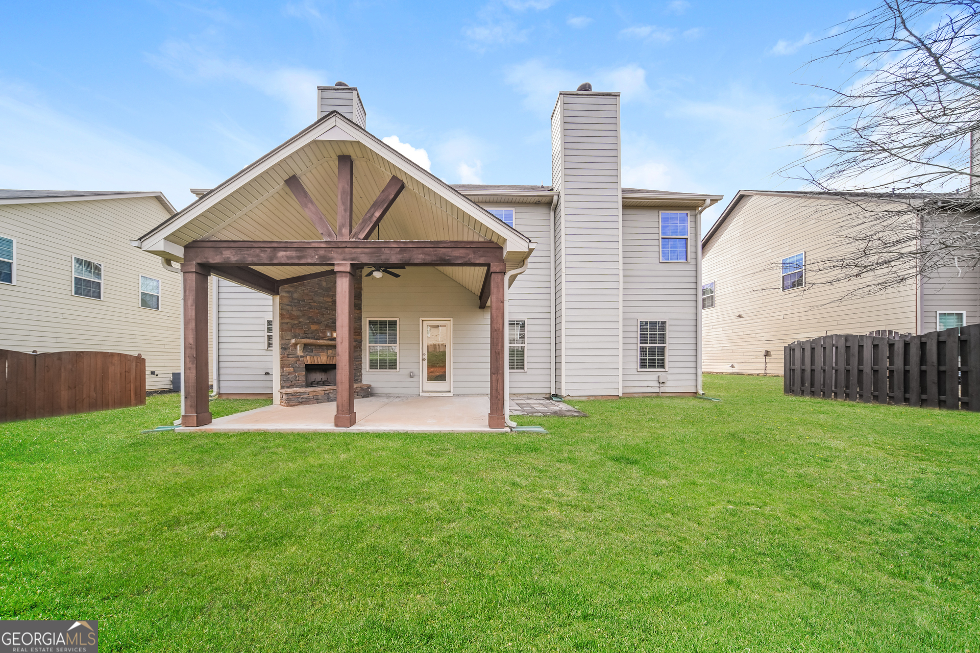324 Cliffhaven Circle Newnan GA 30263