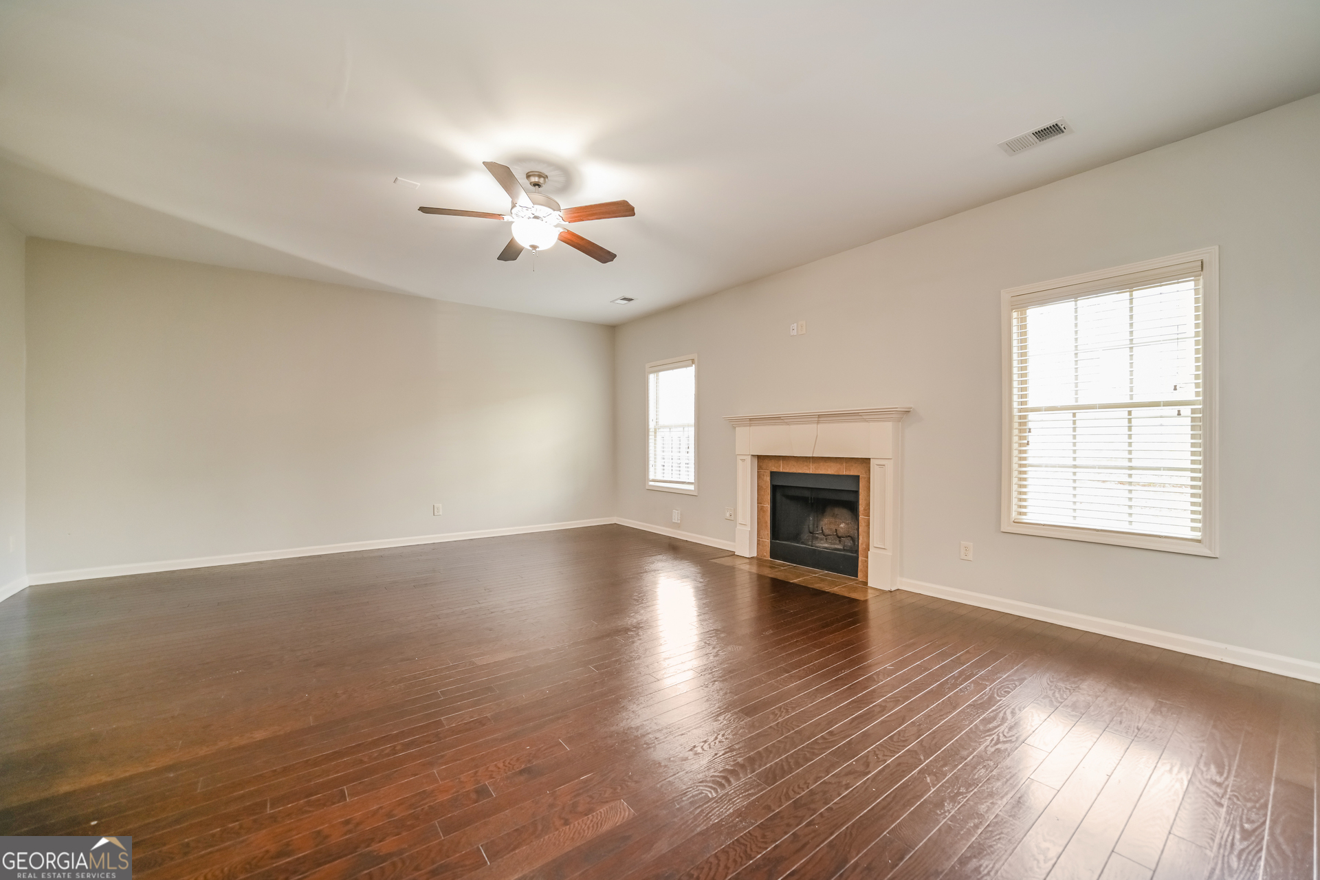 324 Cliffhaven Circle Newnan GA 30263